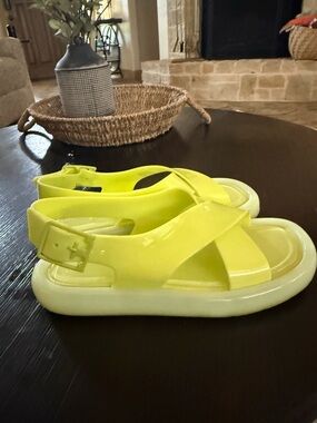 Tory Burch Neon Yellow Jelly Sandals Size 7